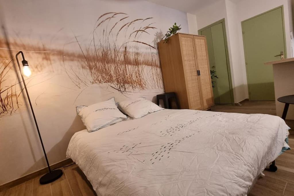 Magnifique Studio Sur Le Port De Груисан Екстериор снимка